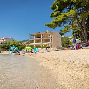 Apartment Alba, Banjol